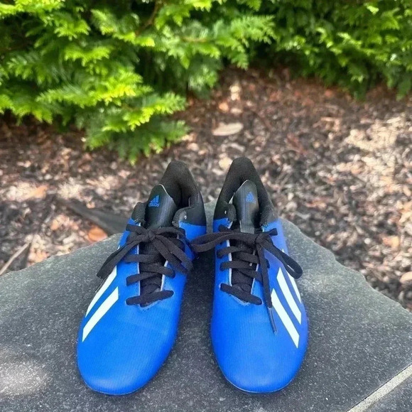 adidas J Soccer Cleats, Boy/Girl, Blue, Size 3 - Picture 2 of 6
